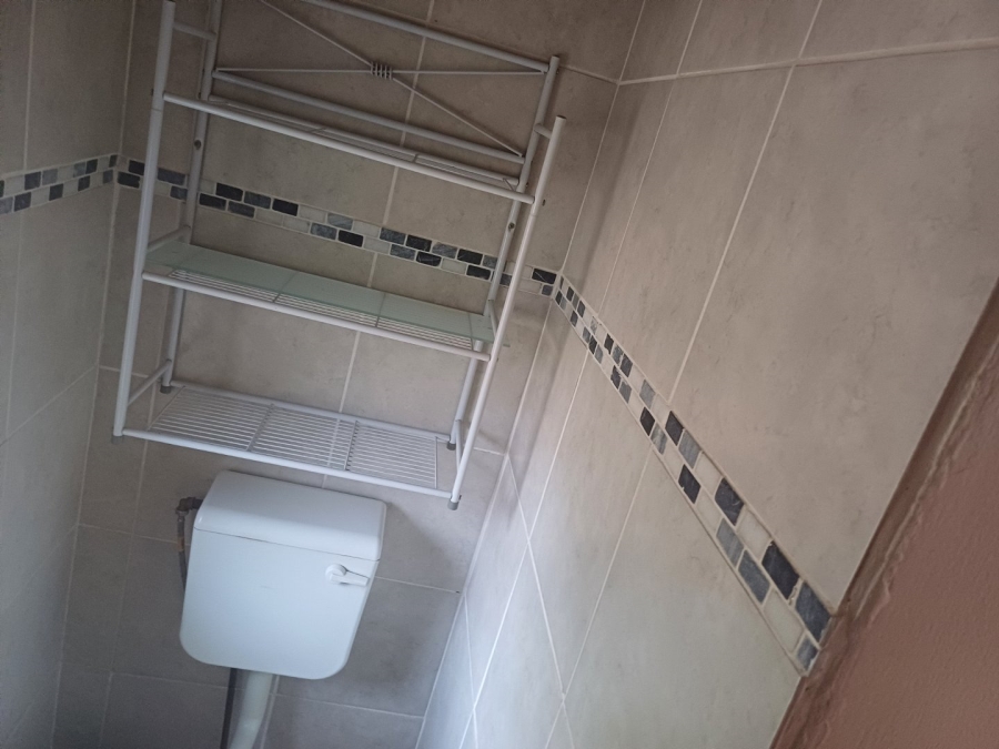 2 Bedroom Property for Sale in Uitsig Free State